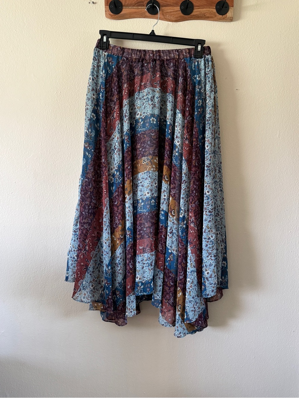 Coldwater Creek Floral Patchwork Asymmetrical Hem Lined Midi Skirt Size S Boho